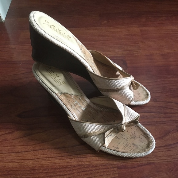 Super comfy David abbey wedge - Picture 2 of 4